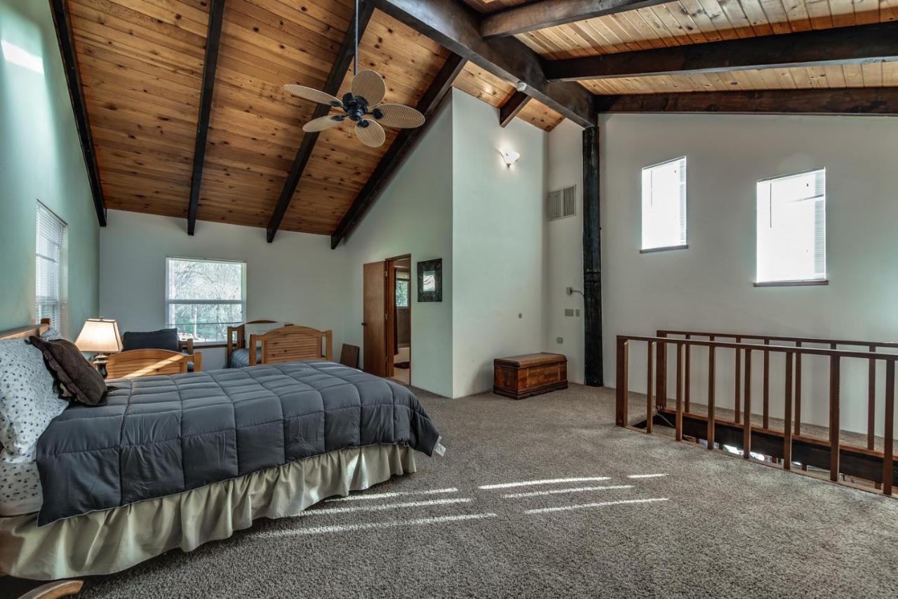 Holiday home Creek Side Getaway