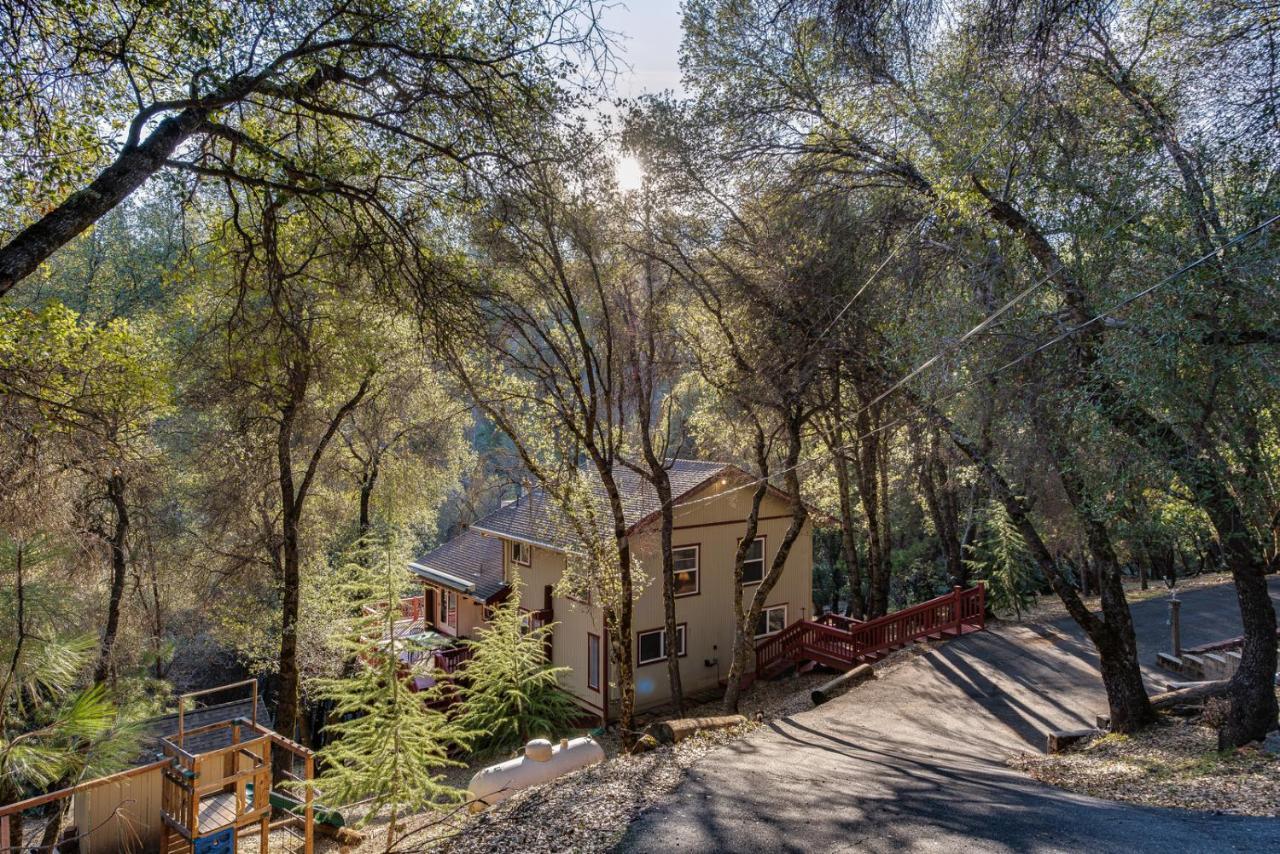 Creek Side Getaway